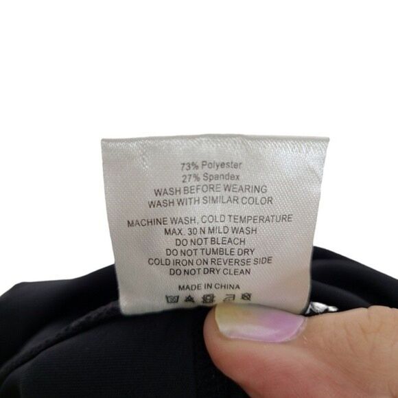 ZYIA Pants Womens 4 Black Light n Luxe Mesh Hi Rise Capri Leggings Active - Picture 8 of 11